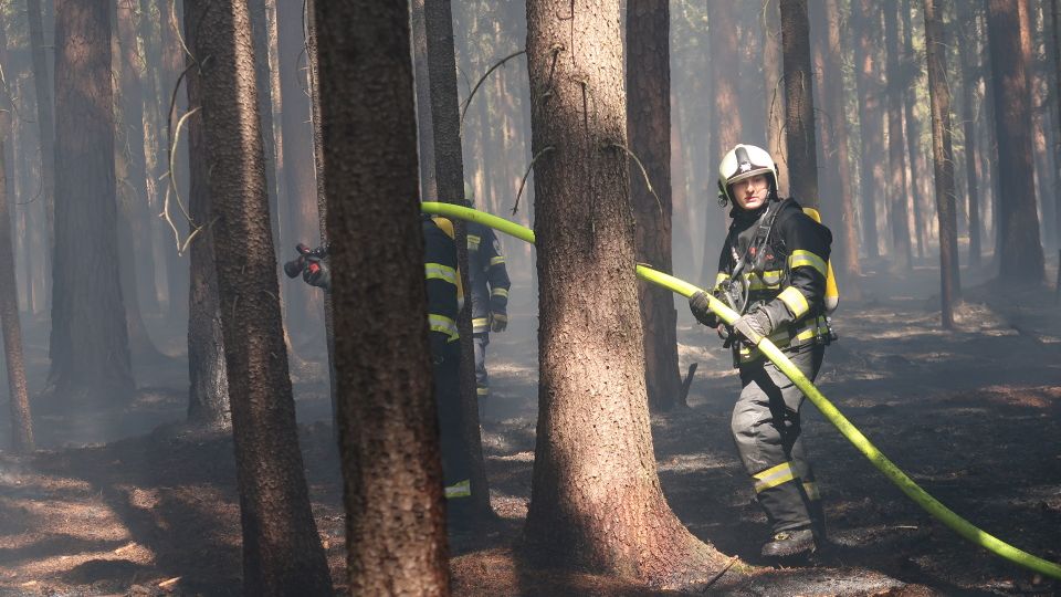 Na jihu Čech kvůli vysokému riziku požárů zakázali rozdělávání ohňů